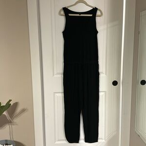 Banana Republic Soft Jersey Knit Jumpsuit Romper Sz M